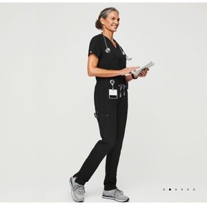 Figs yola scrub pants